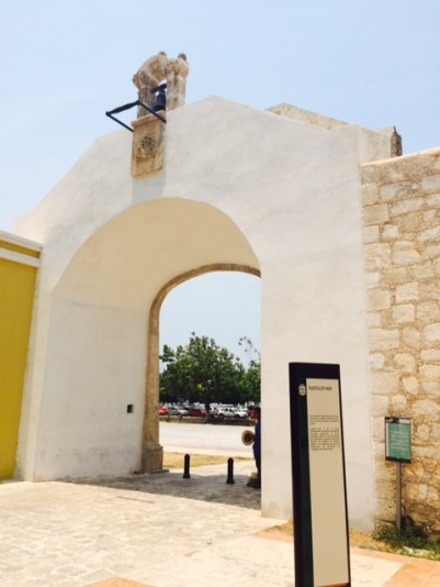 Puerta de Mar (foto de la autora)